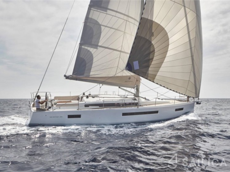 Sun Odyssey 490 - Yacht Charter Sailica