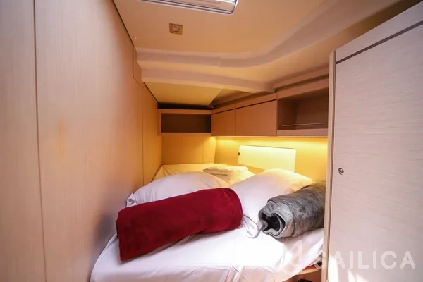 Oceanis 46.1 - Yacht Charter Sailica