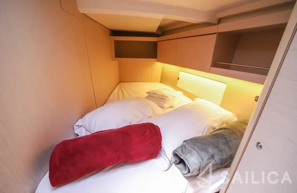 Oceanis 46.1 - Yacht Charter Sailica