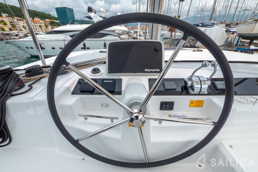 Lagoon 46  - Yacht Charter Sailica