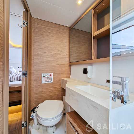Lagoon 46  - Yacht Charter Sailica