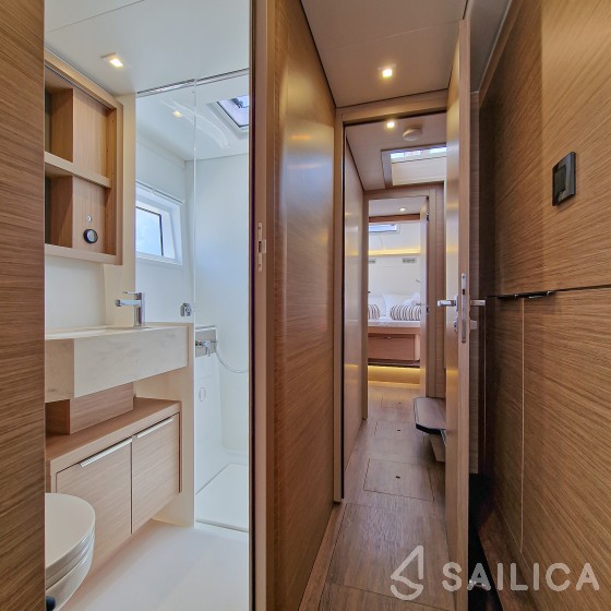 Lagoon 46  - Yacht Charter Sailica