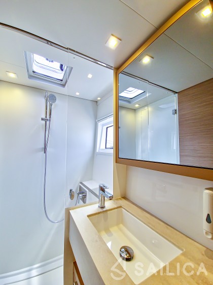 Lagoon 46  - Yacht Charter Sailica