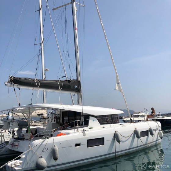Bali 4.3 - Yacht Charter Sailica