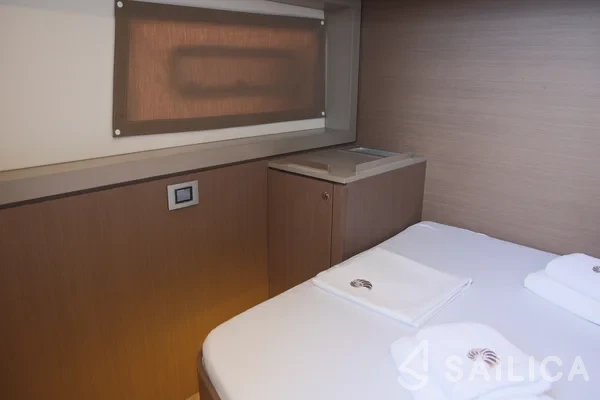 Bali 4.8  - Yacht Charter Sailica