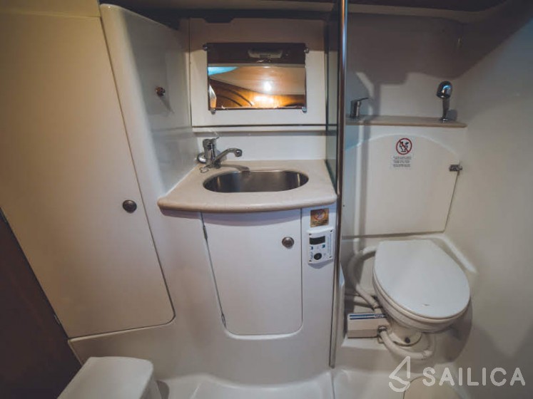 Sun Odyssey 49i - Yacht Charter Sailica