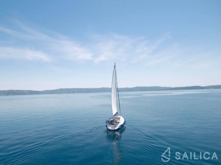 Sun Odyssey 49i - Yacht Charter Sailica