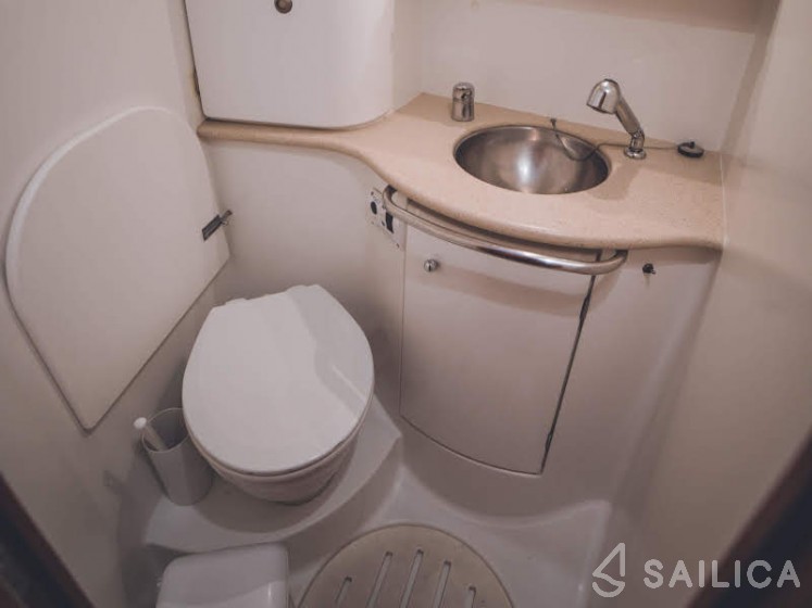 Sun Odyssey 49i - Yacht Charter Sailica