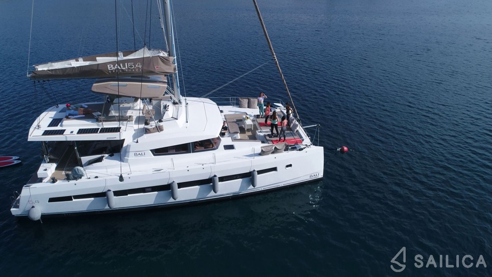 Bali 5.4. - Yacht Charter Sailica