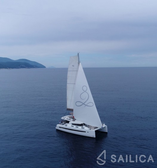 Bali 5.4. - Yacht Charter Sailica