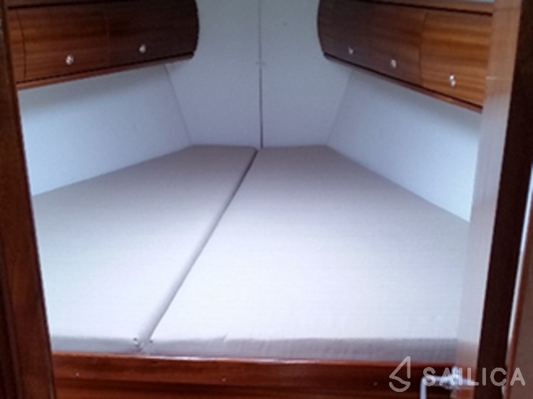 Bavaria 36 - Yacht Charter Sailica
