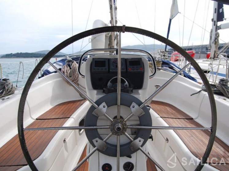 Bavaria 36 - Yacht Charter Sailica