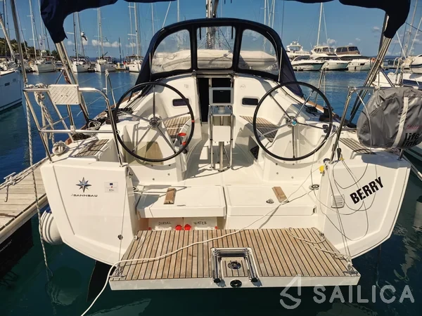Sun Odyssey 349 - Yacht Charter Sailica