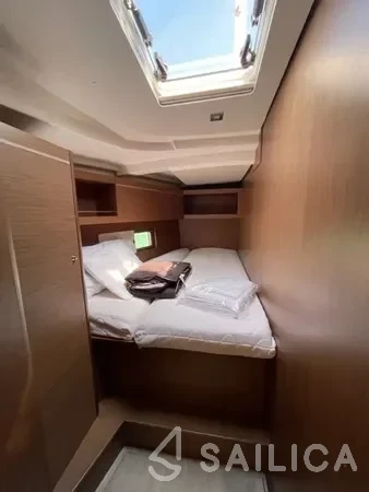Oceanis 46.1 - Yacht Charter Sailica