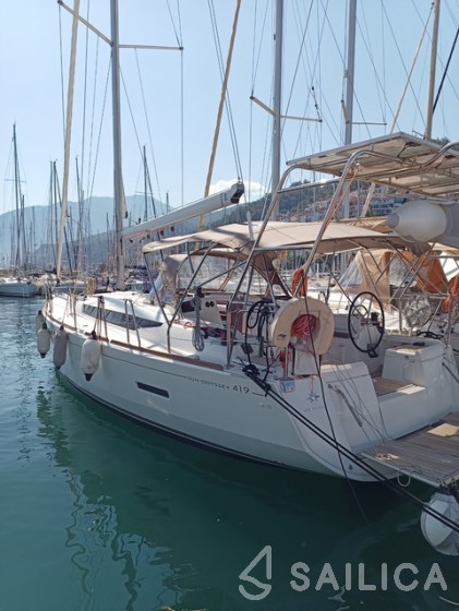 Sun Odyssey 419 - Yacht Charter Sailica