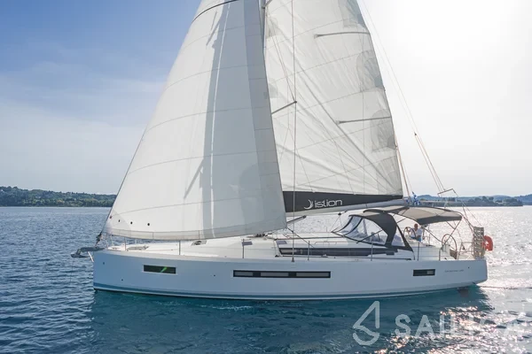Sun Odyssey 490 - Yacht Charter Sailica