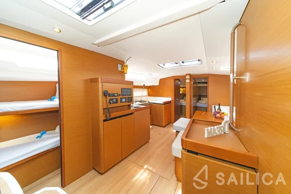 Sun Odyssey 490 - Yacht Charter Sailica