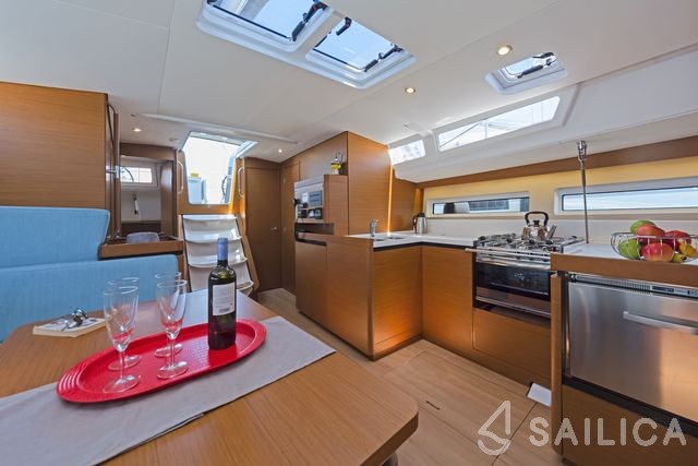 Sun Odyssey 490 - Yacht Charter Sailica