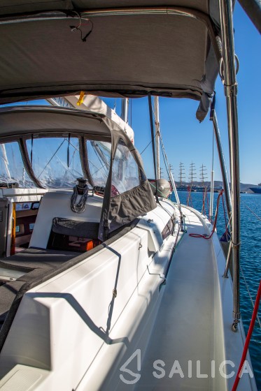 Sun Odyssey 440 - Yacht Charter Sailica