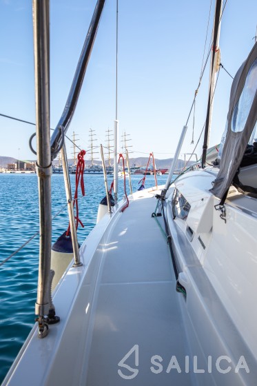 Sun Odyssey 440 - Yacht Charter Sailica