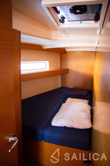 Sun Odyssey 440 - Yacht Charter Sailica