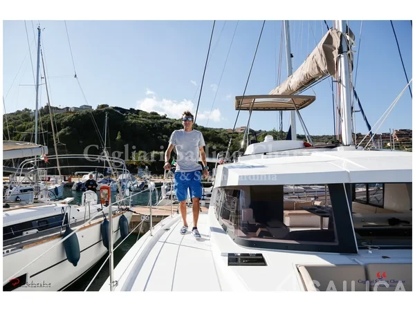 Bali 4.1 - Yacht Charter Sailica