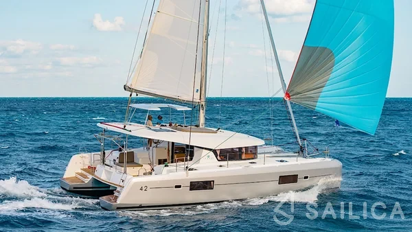 Lagoon 42 - Yacht Charter Sailica