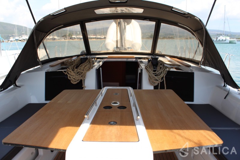 Dufour 460 GL - Yacht Charter Sailica