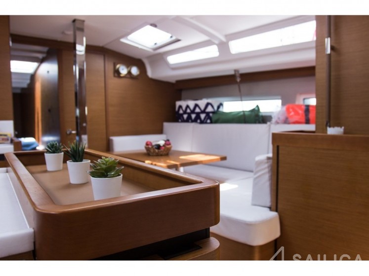 Sun Odyssey 440 - Yacht Charter Sailica