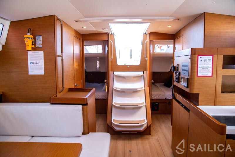Sun Odyssey 490 - Yacht Charter Sailica
