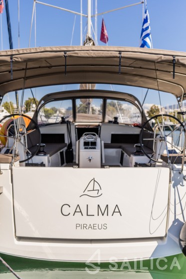 Sun Odyssey 490 - Yacht Charter Sailica