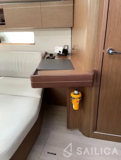 Oceanis 46.1 - Yacht Charter Sailica