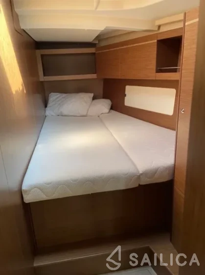 Oceanis 46.1 - Yacht Charter Sailica