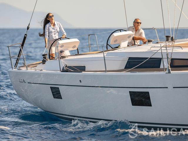 Hanse 508 - Yacht Charter Sailica