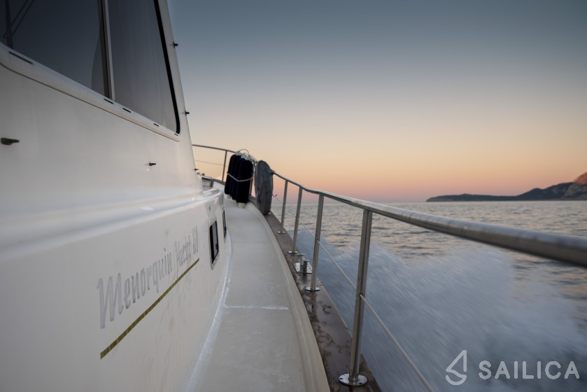 Menorquin 160 - Yacht Charter Sailica