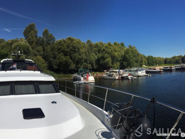 Pacific Allure 155 - Yacht Charter Sailica