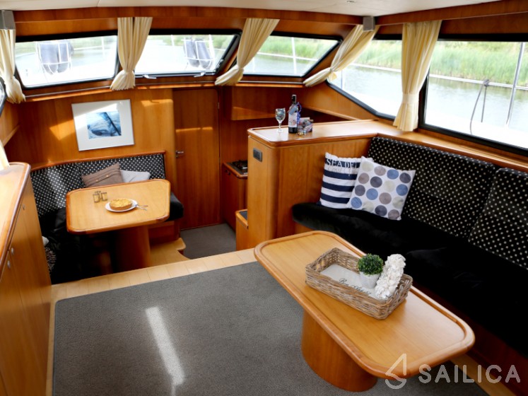 Pacific Allure 155 - Yacht Charter Sailica