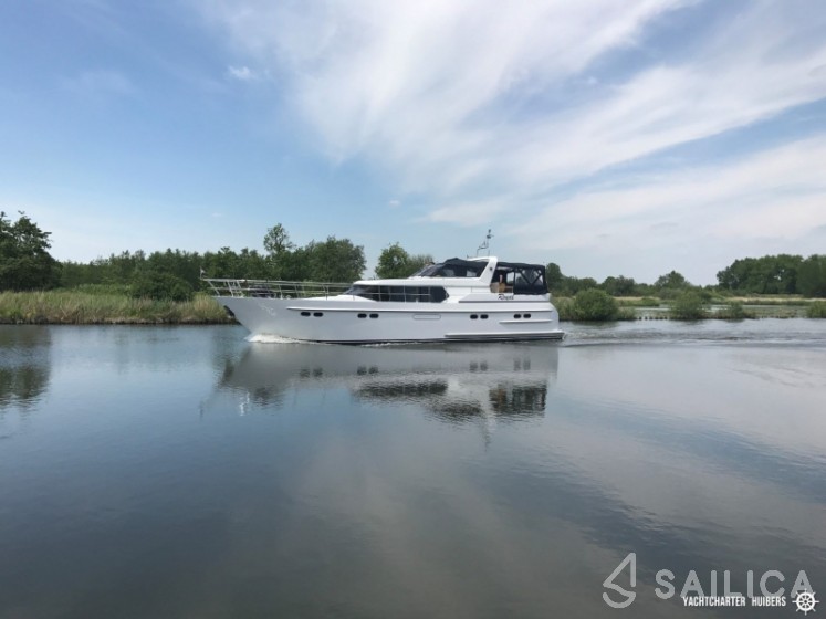 Pacific Allure 155 - Yacht Charter Sailica