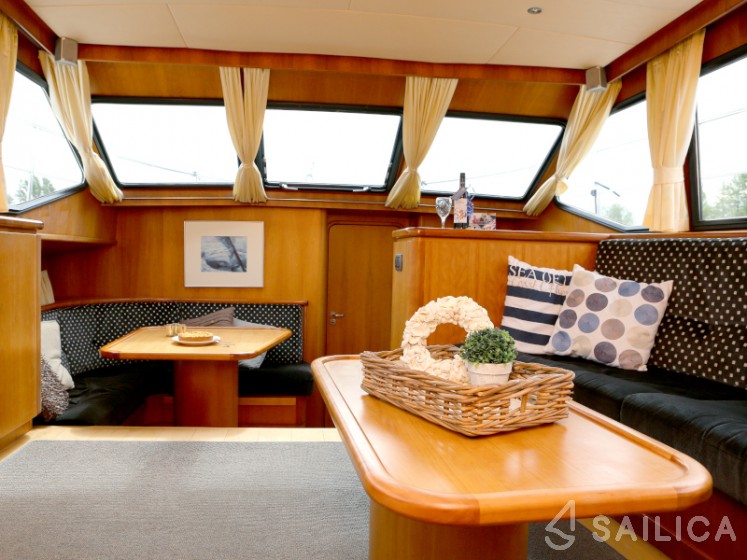 Pacific Allure 155 - Yacht Charter Sailica