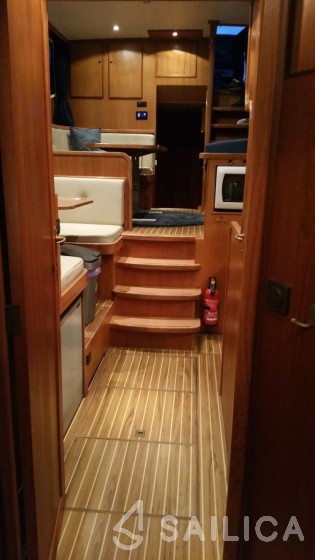 De Drait Renal 40 - Yacht Charter Sailica