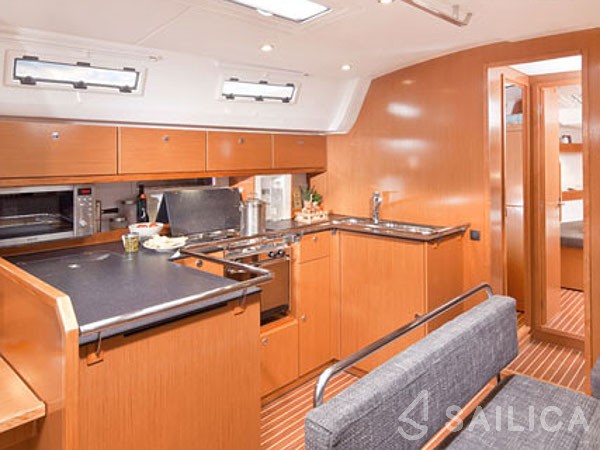 Bavaria 50 Cruiser - Yacht Charter Sailica
