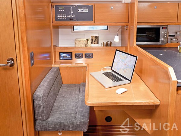 Bavaria 50 Cruiser - Yacht Charter Sailica