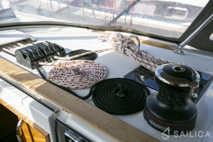 Sun Odyssey 519 - Yacht Charter Sailica
