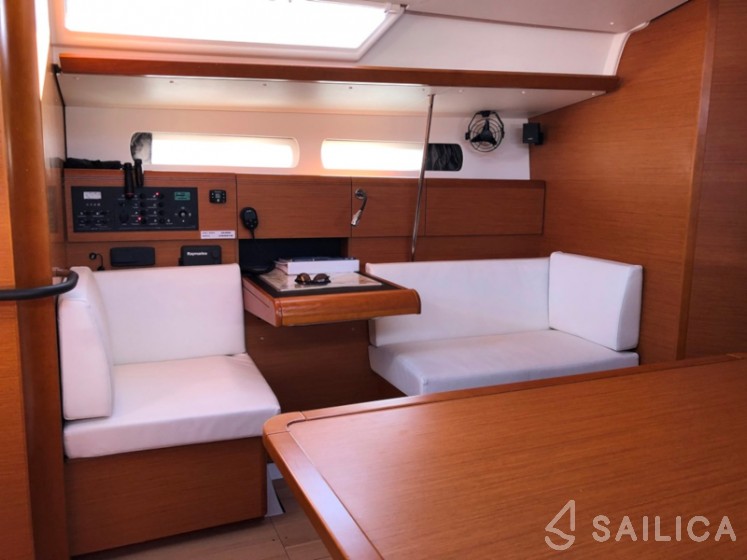Sun Odyssey 449 - Yacht Charter Sailica