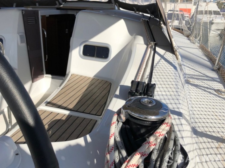 Sun Odyssey 349 - Yacht Charter Sailica