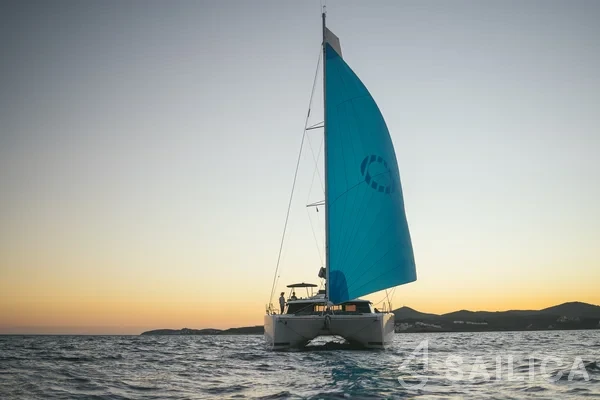 Saona 47 - Yacht Charter Sailica
