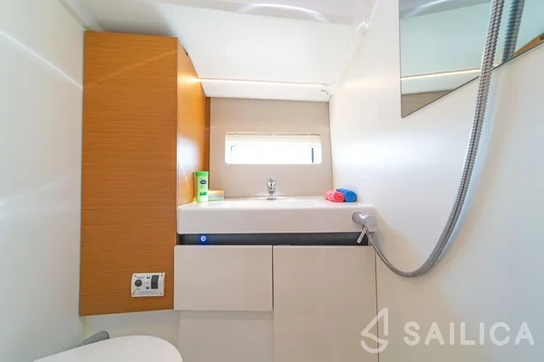 Sun Odyssey 490 - Yacht Charter Sailica