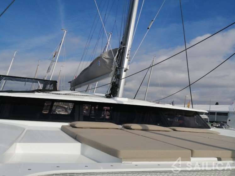 Saona 47 Quintet - Yacht Charter Sailica