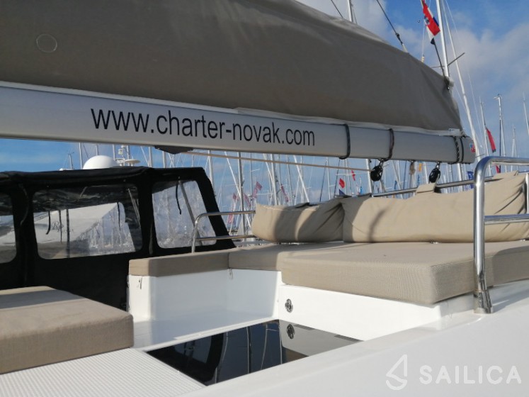 Saona 47 Quintet - Yacht Charter Sailica