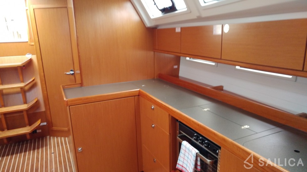 Bavaria 46 Cruiser - Yacht Charter Sailica